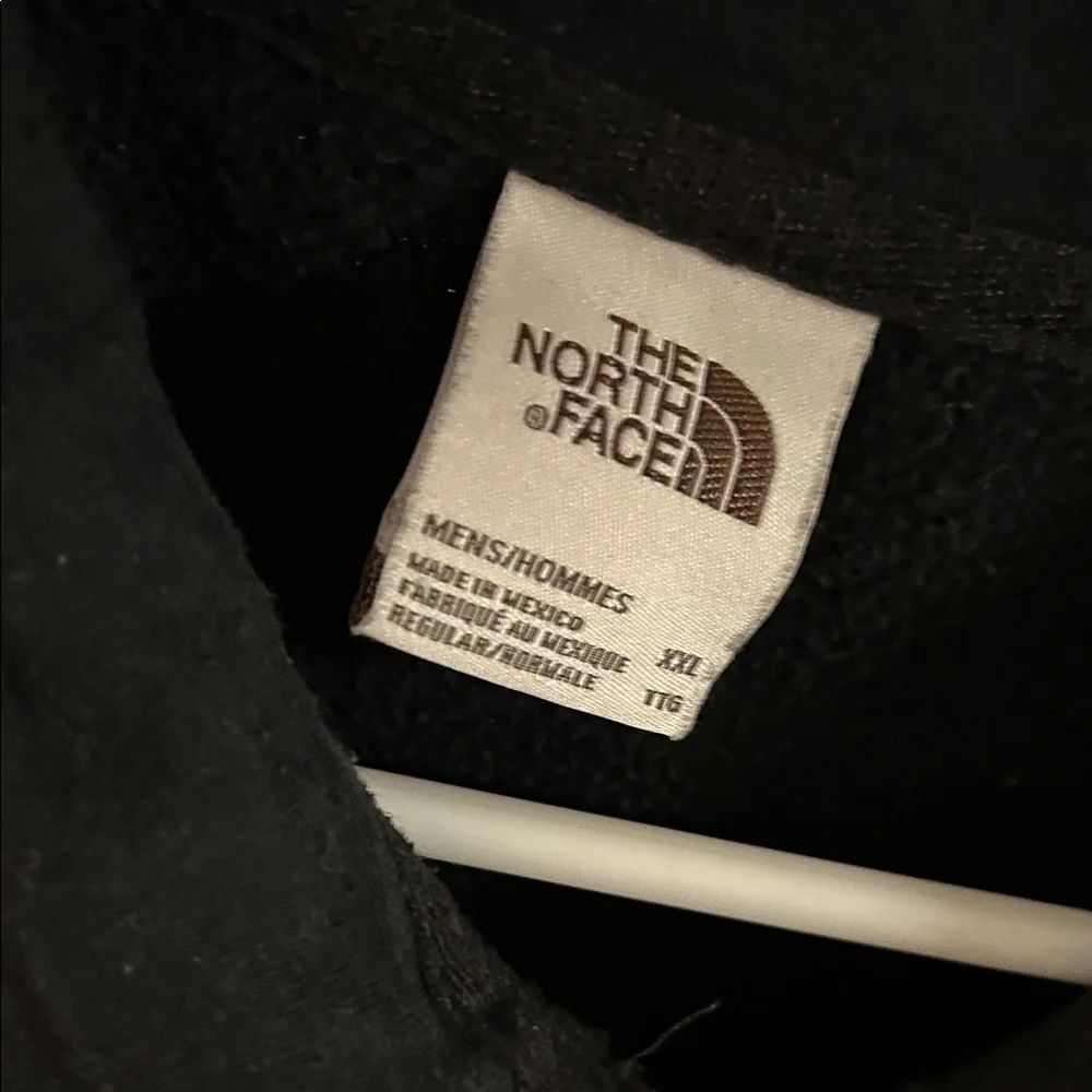 The North Face Men's Dark Jacket - Picture 3 of 10